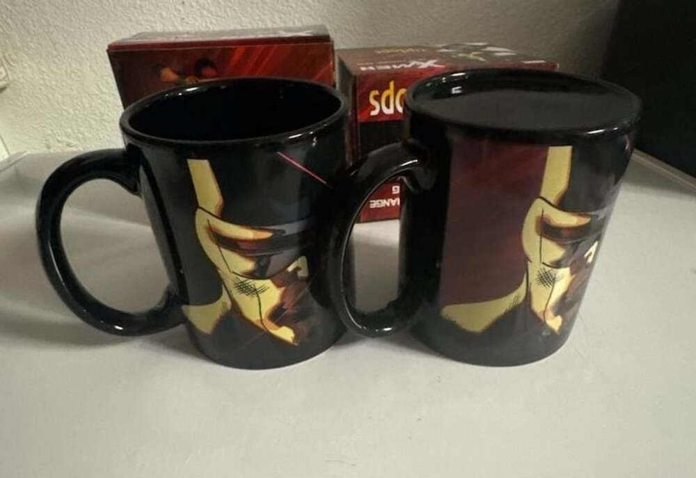 Two-Marvel X-Men Cyclops Heat Change Mug by Surreal Entertainment